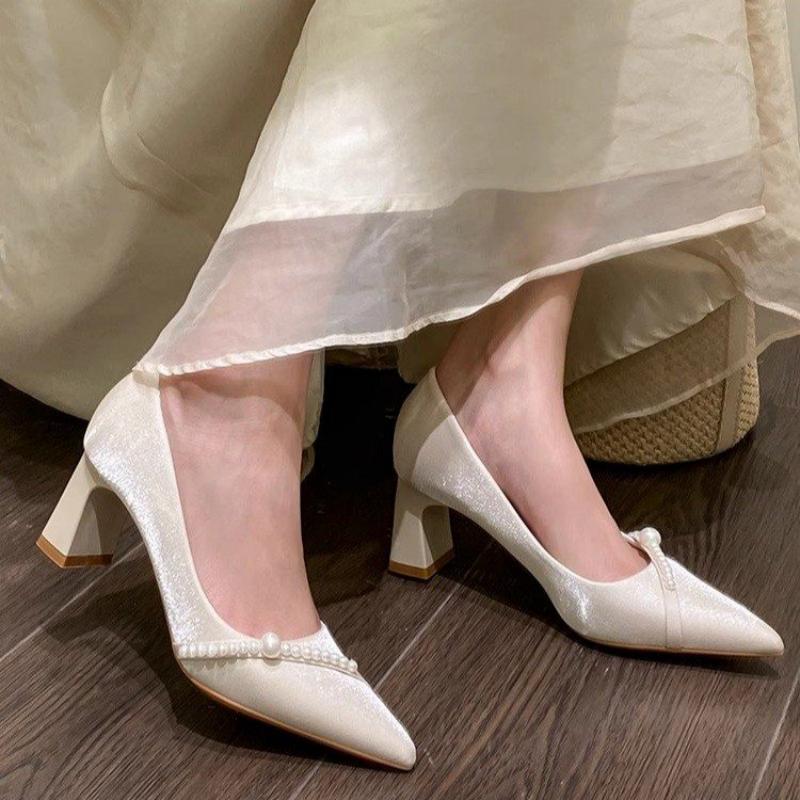 Elegante, perlenverzierte Pump – Summer Clothing Office Bewertung und Preis